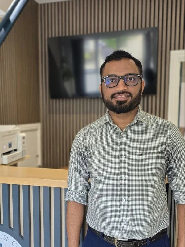 Naveen Ramakrishnan, Chartered Physiotherapist